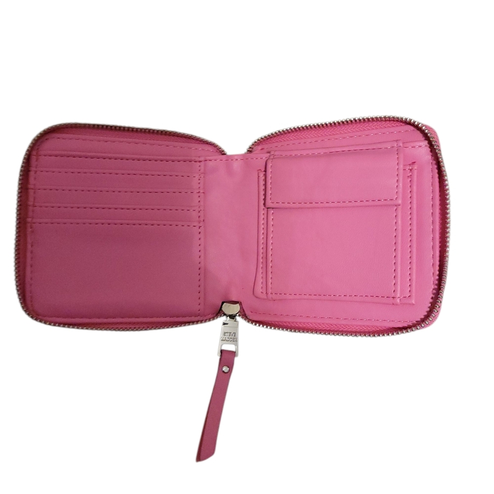Steve Madden Quilted Zippered Wallet in Pink - Picture 3 of 5